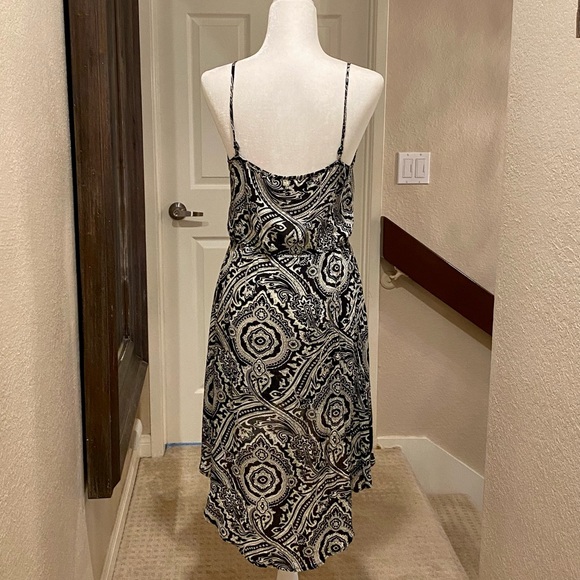 High low sundress - Picture 3 of 9